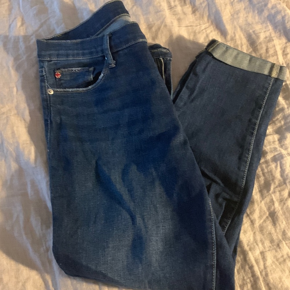Hudson Natalie midrise slim boyfriend jeans